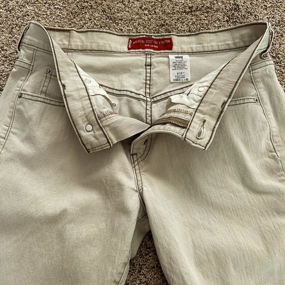 Y2K Levi’s Nouveau 515 Boot Cut Low Rise Stretch Light Tan Jeans Women’s Sz 10 - Picture 9 of 16